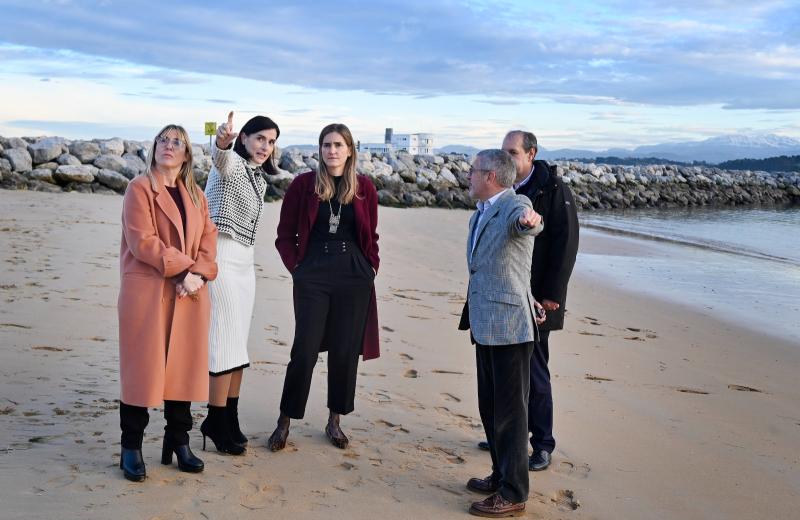 O MITECO e o Concello de Santander acordan retomar as obras dos espigóns dA Madalena