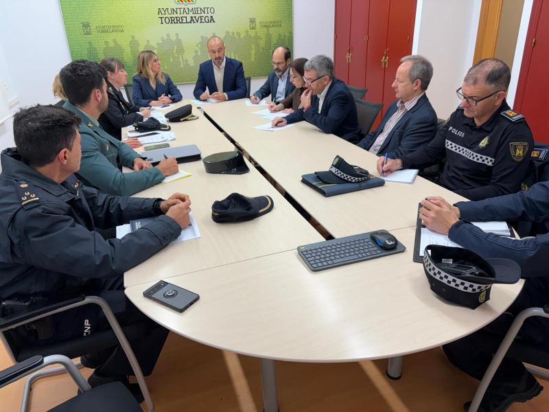 Gómez de Diego defende que a actuación policial en Torrelavega permitiu sete detencións, seis delas en prisión provisional