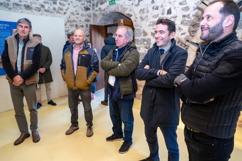 El Delegado no centro de interpretación do románico en Liébana