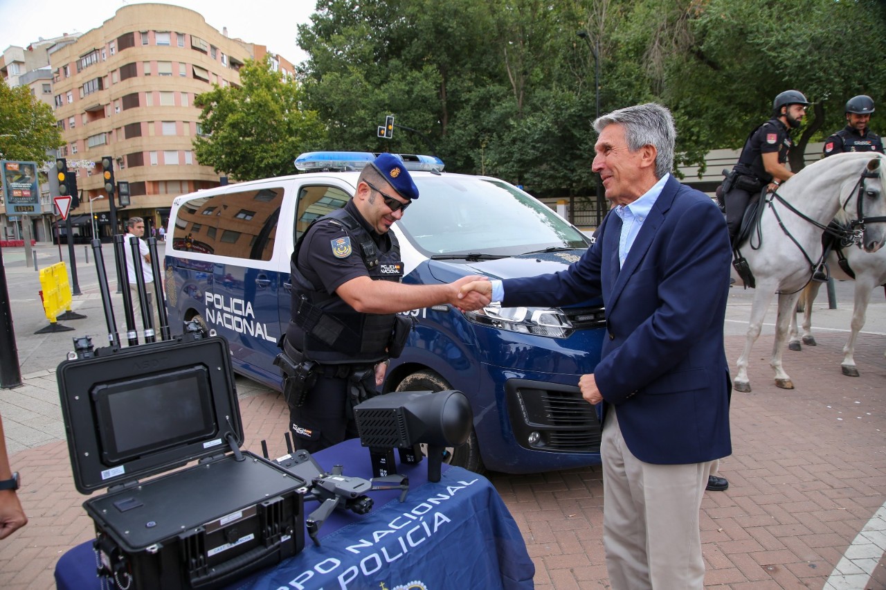 Policía Nacional Dispositivo Feira de Albacete