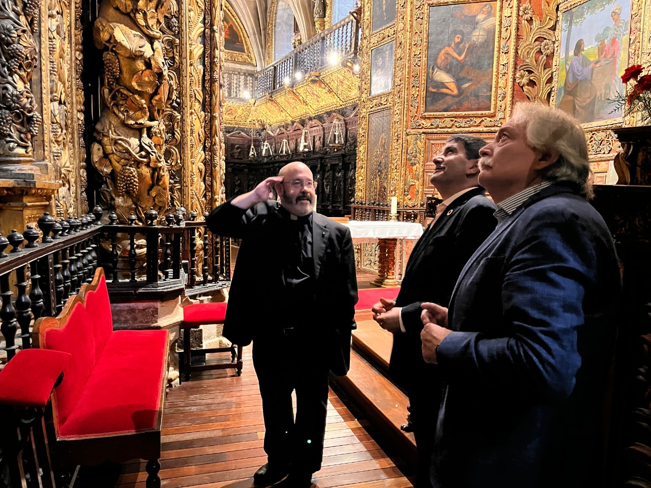 Pedro Blanco pon a catedral de Ourense como exemplo do compromiso do Goberno coa recuperación do patrimonio