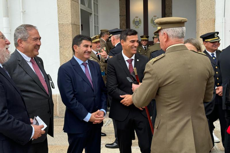 Pedro Blanco destaca o peso da Coruña nas Forzas Armadas como sede do Cuartel Xeral do Mando de Apoio á Manobra do Exército de Terra