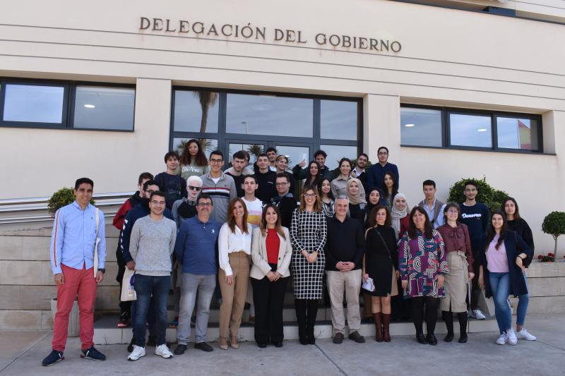 Alumnos de Formación Profesional visitan la Delegación del Gobierno para conocer de primera mano la Administración
