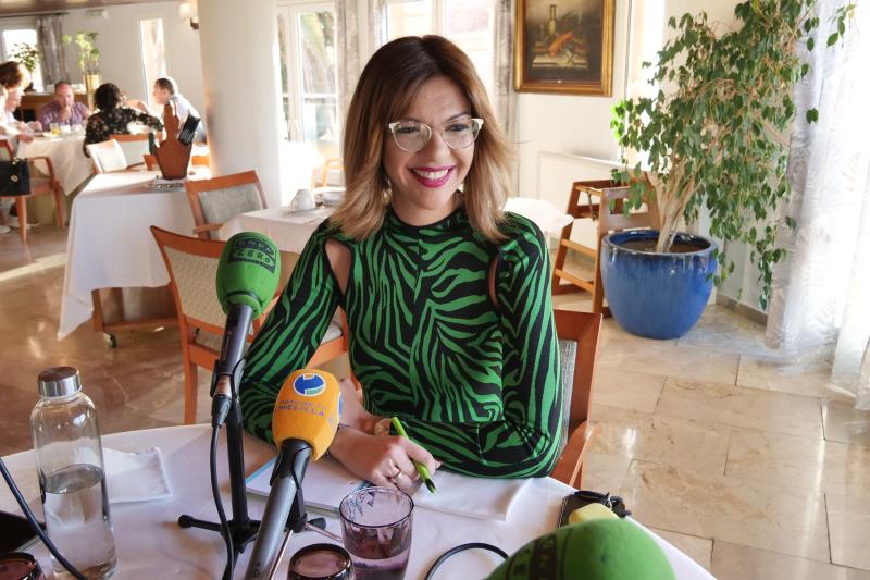 Moh: “Con el nuevo contrato marítimo a los únicos que queremos favorecer es a los melillenses”