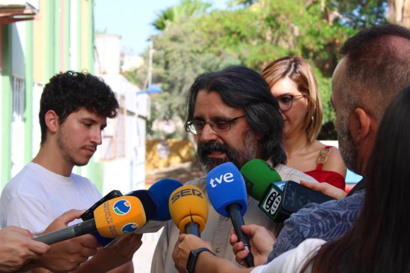 O MEFPyD convoca 120 axudas para transporte escolar en Melilla