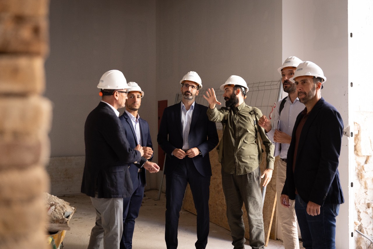 El delegado do Goberno visitou as obras da Casa Ruano