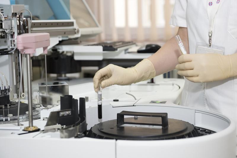 O Goberno destina máis de 7,6 millóns de euros a Navarra para Atención Dixital Personalizada, medicamento xenómico e ELA