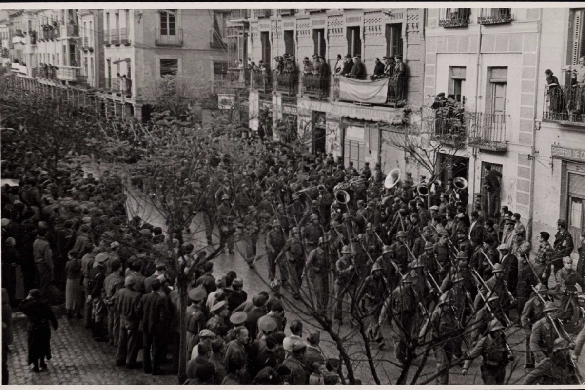 visita al frente de Madrid 50 visita al frente de Madrid 50