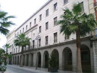 Fachada de la subdelegación de Huelva