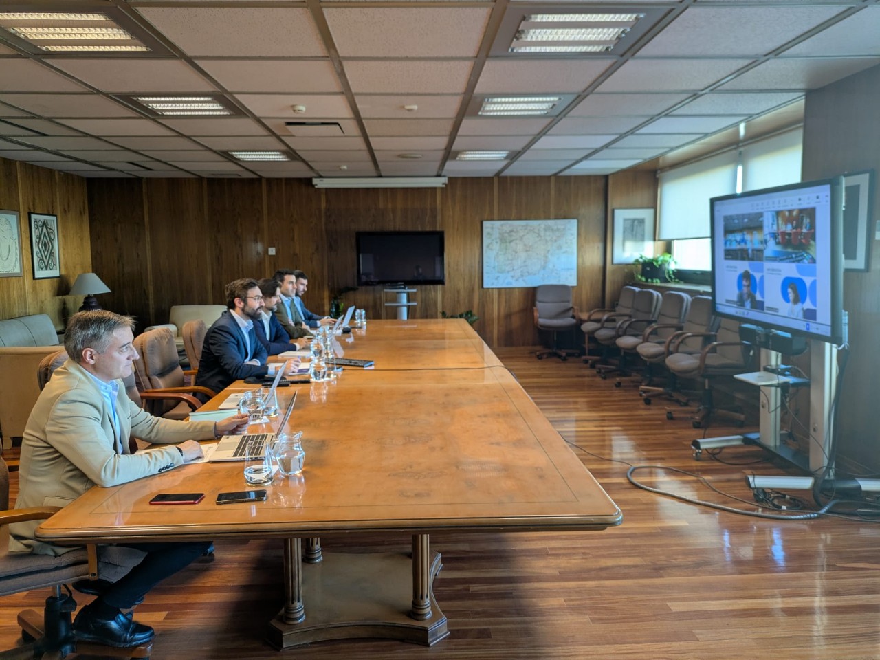 Reunión del MITECO y el Principado de Asturias para analizar la nueva Propuesta de planificación de electricidad con horizonte 2030 en Asturias