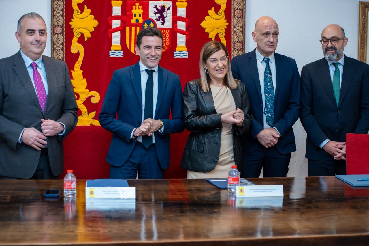 Casares y Buruaga presiden la firma del protocolo de actuación