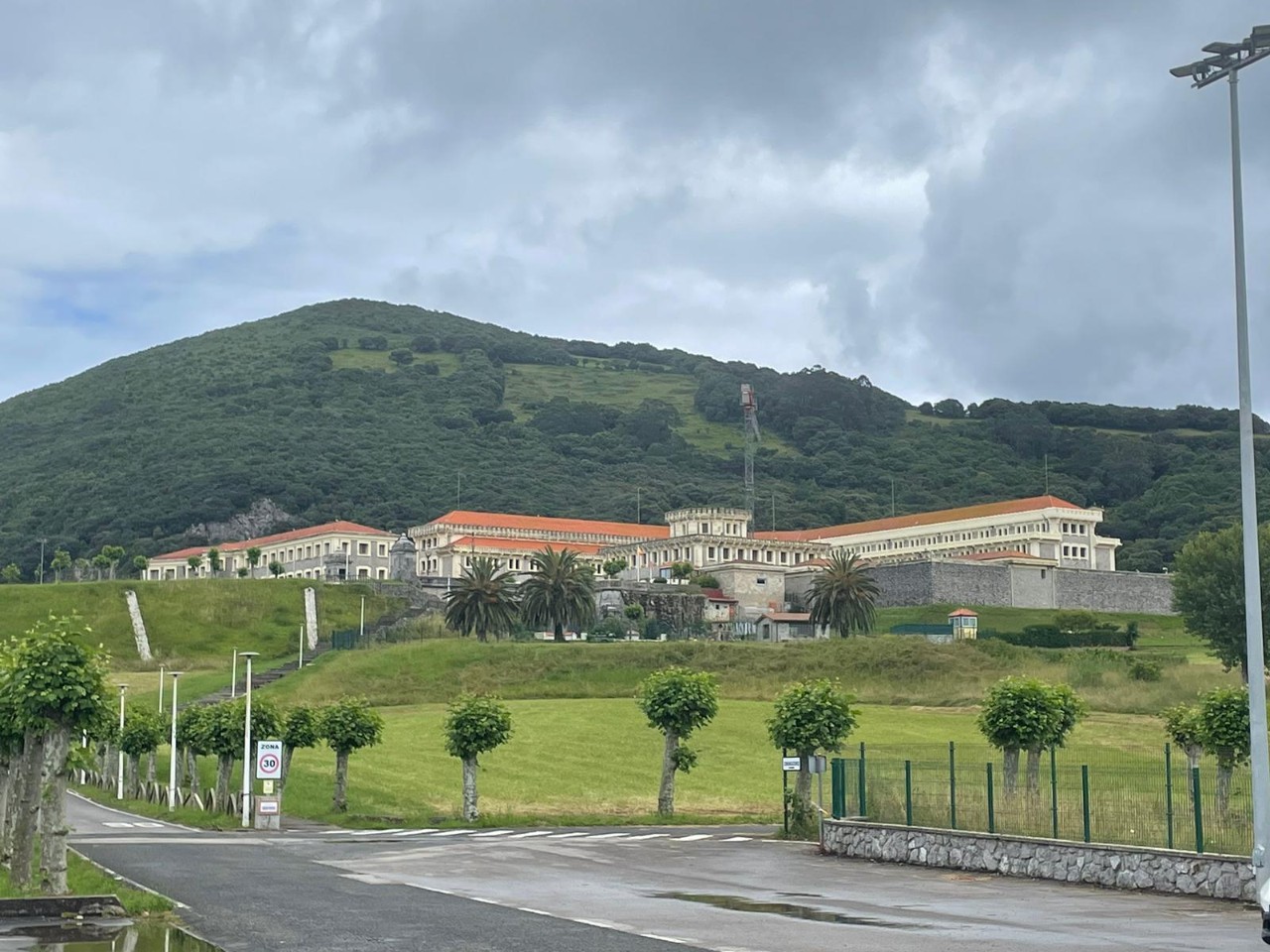 Centro penitenciario El Dueso