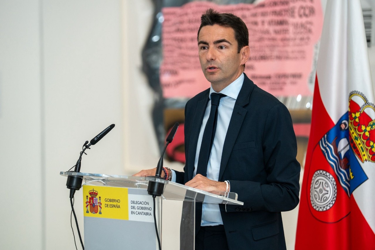 Foto de archivo del delegado del Gobierno en una comparecencia