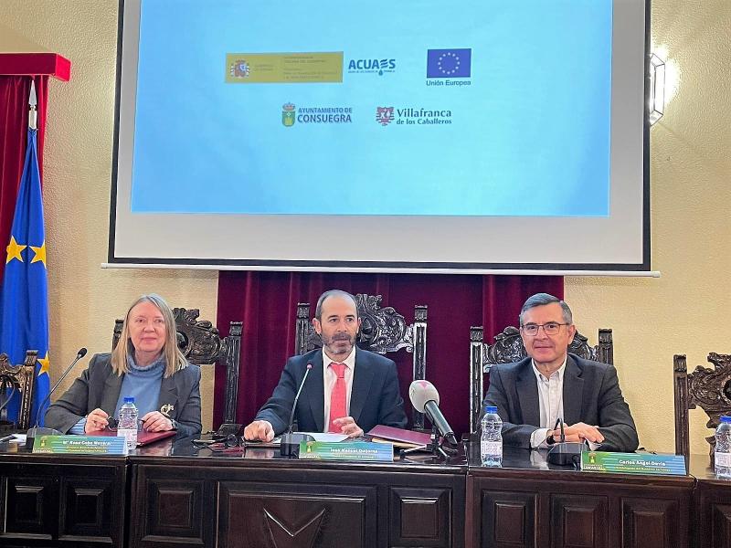 ACUAES y el Ayuntamiento de Consuegra firman el convenio para ejecutar las obras de incorporación de caudales a la depuradora con una inversión de 3 millones de euros