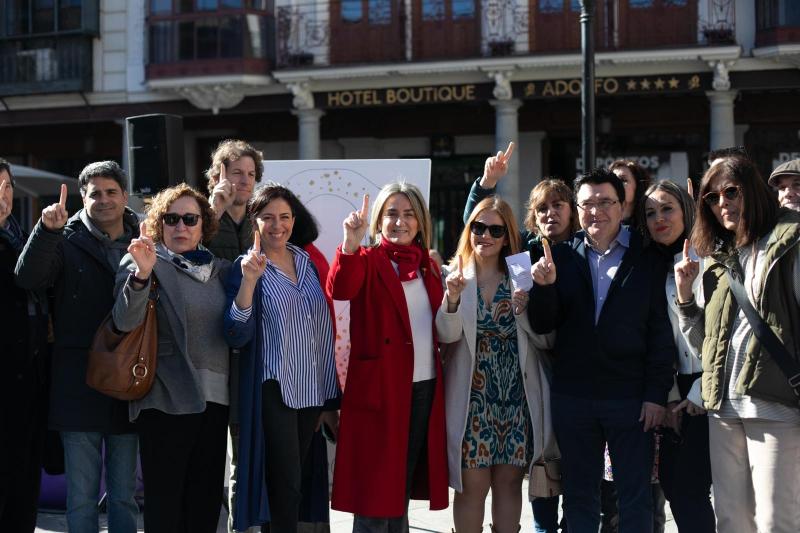 Milagros Tolón, a Afanion: “Sois héroes, sois valientes, seguid contando conmigo para llevar vuestra voz a lo más alto”