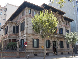 Fachada de la subdelegación de Barcelona
