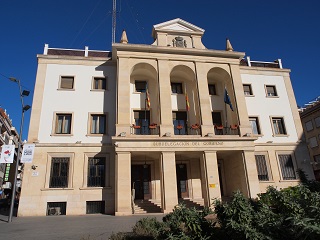 Fachada de la subdelegación del gobierno en Alicante
