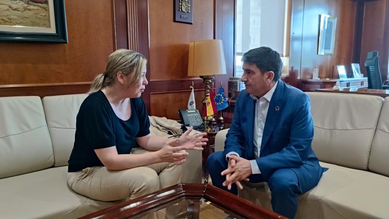Pedro Blanco reafirma el apoyo del Gobierno a los pequeños concellos del rural como Antas de Ulla para avanzar en movilidad, infraestructuras, conectividad y derechos sociales