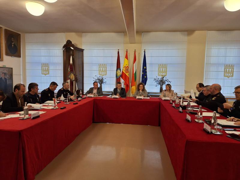 El dispositivo de seguridad de Semana Santa contará con una coordinación reforzada entre Policía Local y Nacional