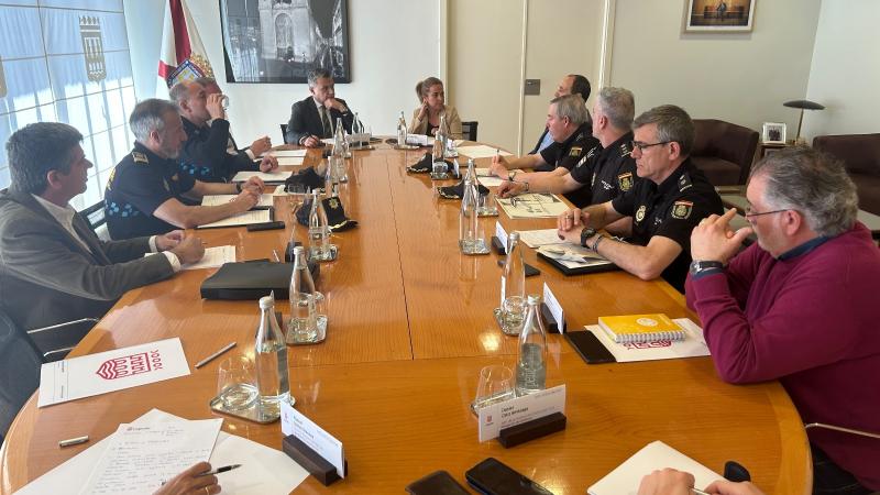 El dispositivo de seguridad de San Bernabé contará con una coordinación reforzada entre Policía Local y Nacional