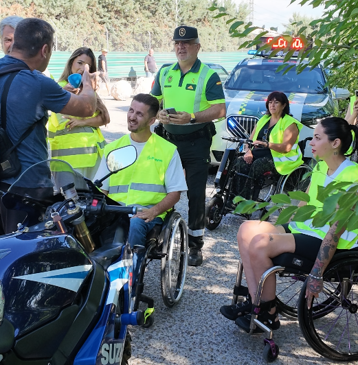 Campaña de DGT con ASPAYM de control de drogas y alcohol