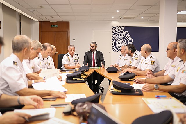 El Delegado presidió la reunión de mandos de la PN