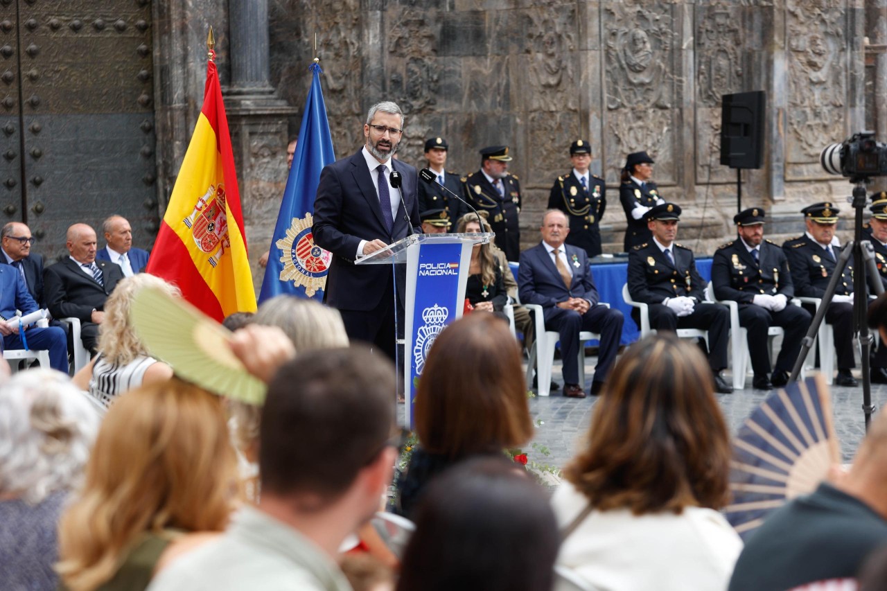 Lucas, durante su intervención en la celebración del patrón de la Policía Nacional