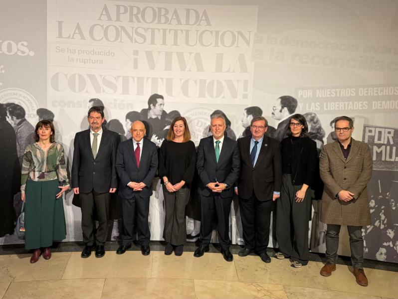 Memoria Democrática presenta en el Congreso el catálogo de la exposición ‘El arte en la lucha por la libertad. Celebrando la Constitución española’
