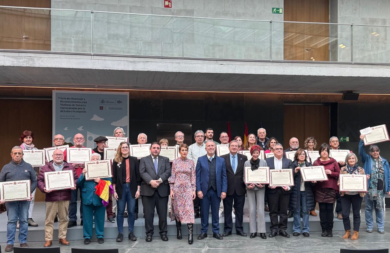 Homenaje victimas Navarra