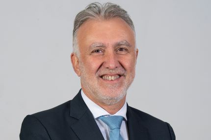 ÁNGEL VÍCTOR TORRES