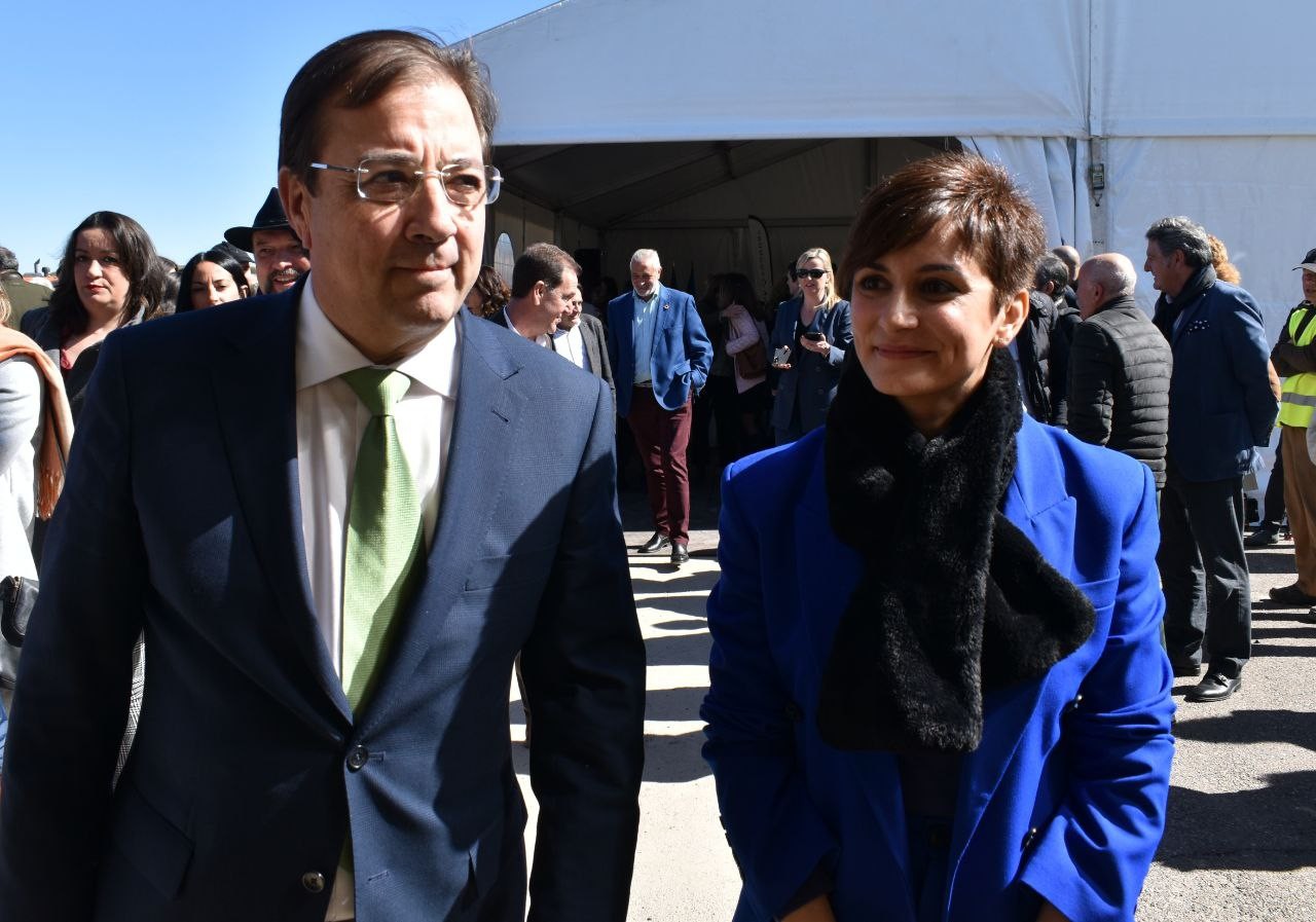 Primera piedra y presentación de las obras de la fábrica de Diamond Foundry