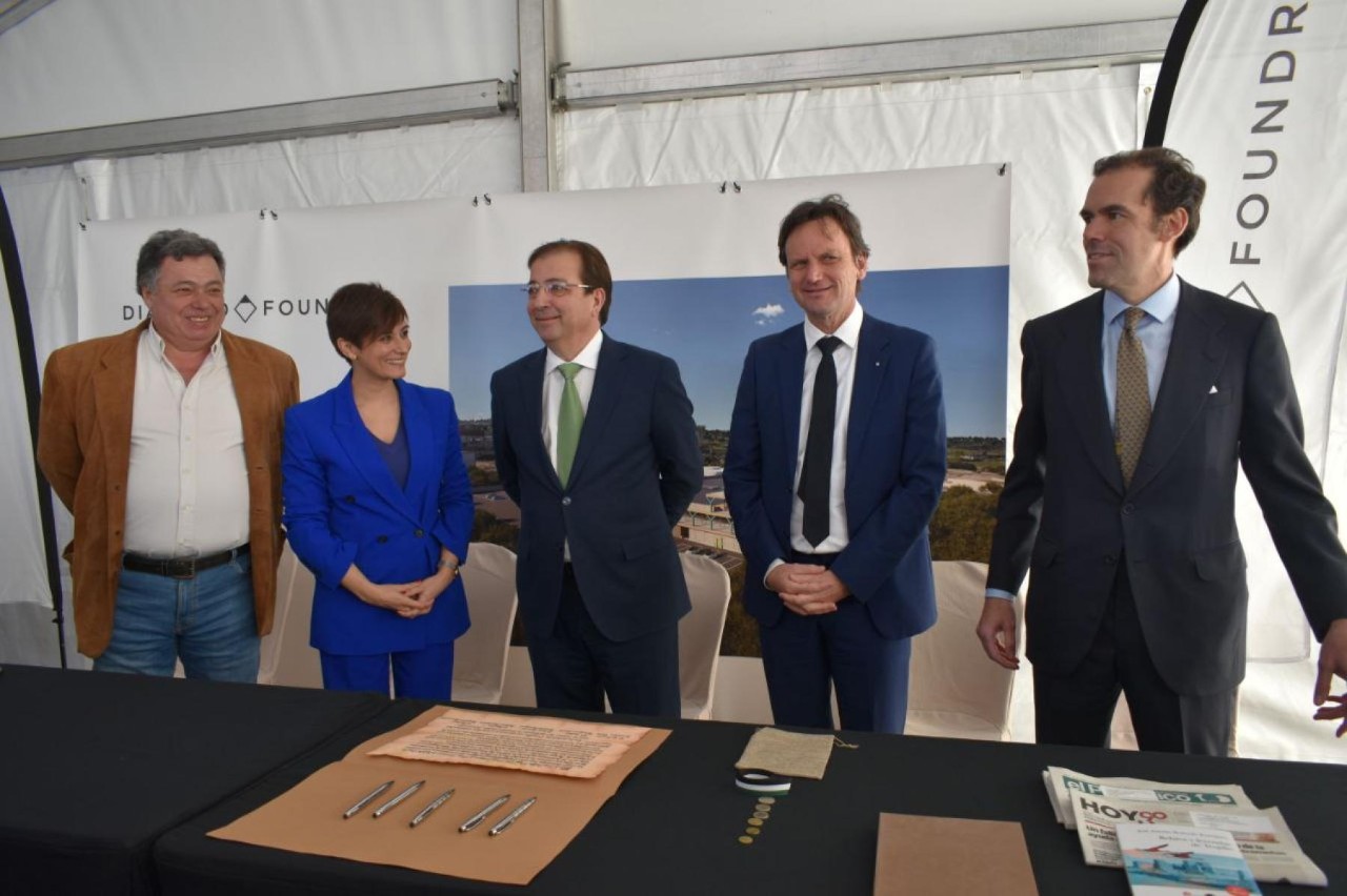 Primera piedra y presentación de las obras de la fábrica de Diamond Foundry