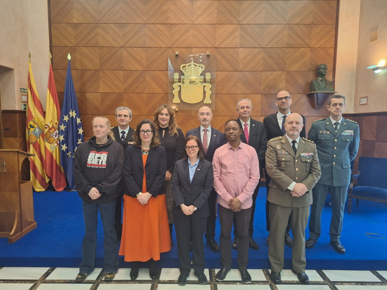 Participantes en la lectura de los artículos de la Constitución