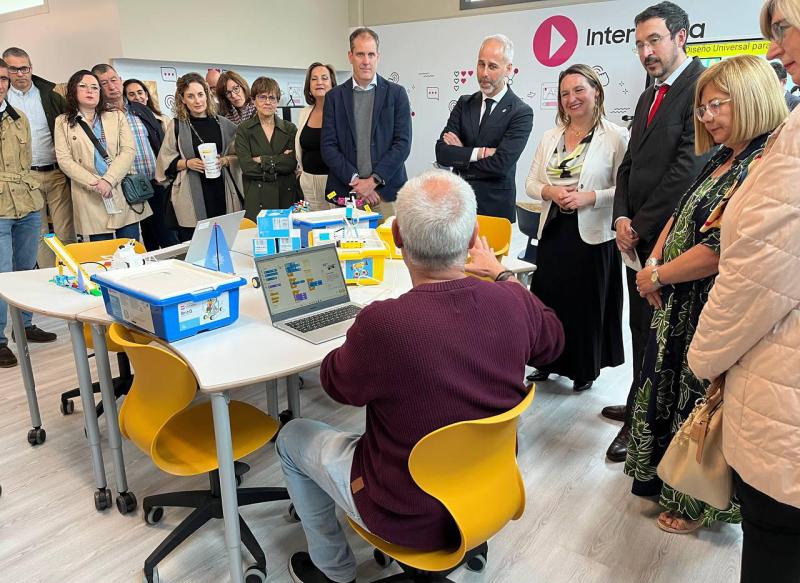 La xarxa nacional d'Aules del Futur inaugura nova seu a Santander