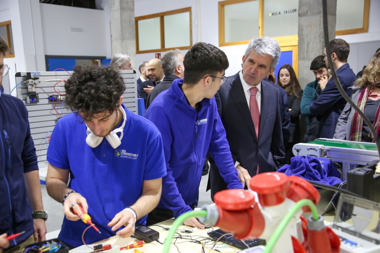 Milagros Tolón destaca que Castella-la Manxa ha rebut una inversió històrica en Educació de 1.127 milions d'euros