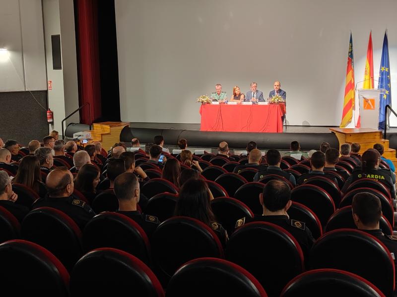 Les FCSE i la Policia Local reforcen la seua formació davant l'arribada de l'època estival