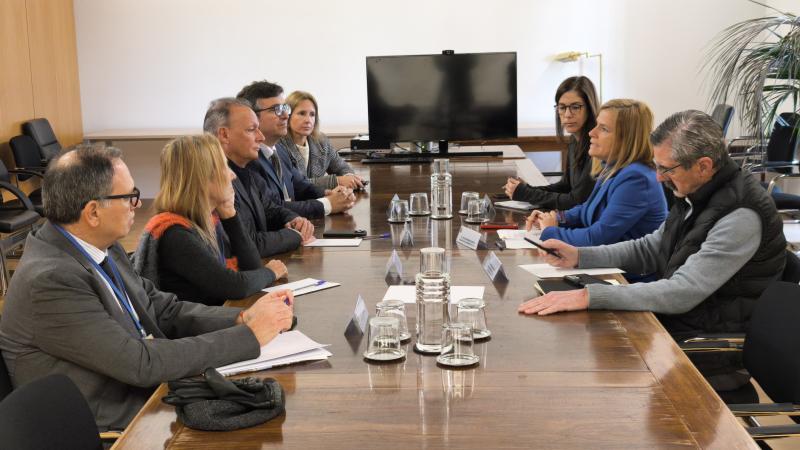 Bernabé destaca que “per al Govern d'Espanya és una prioritat la reconstrucció econòmica, social i emocional de la província de València”
