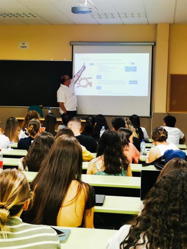 Més de mil universitaris extremenys participaran en unes jornades formatives per a la detecció i intervenció de víctimes de violència de gènere