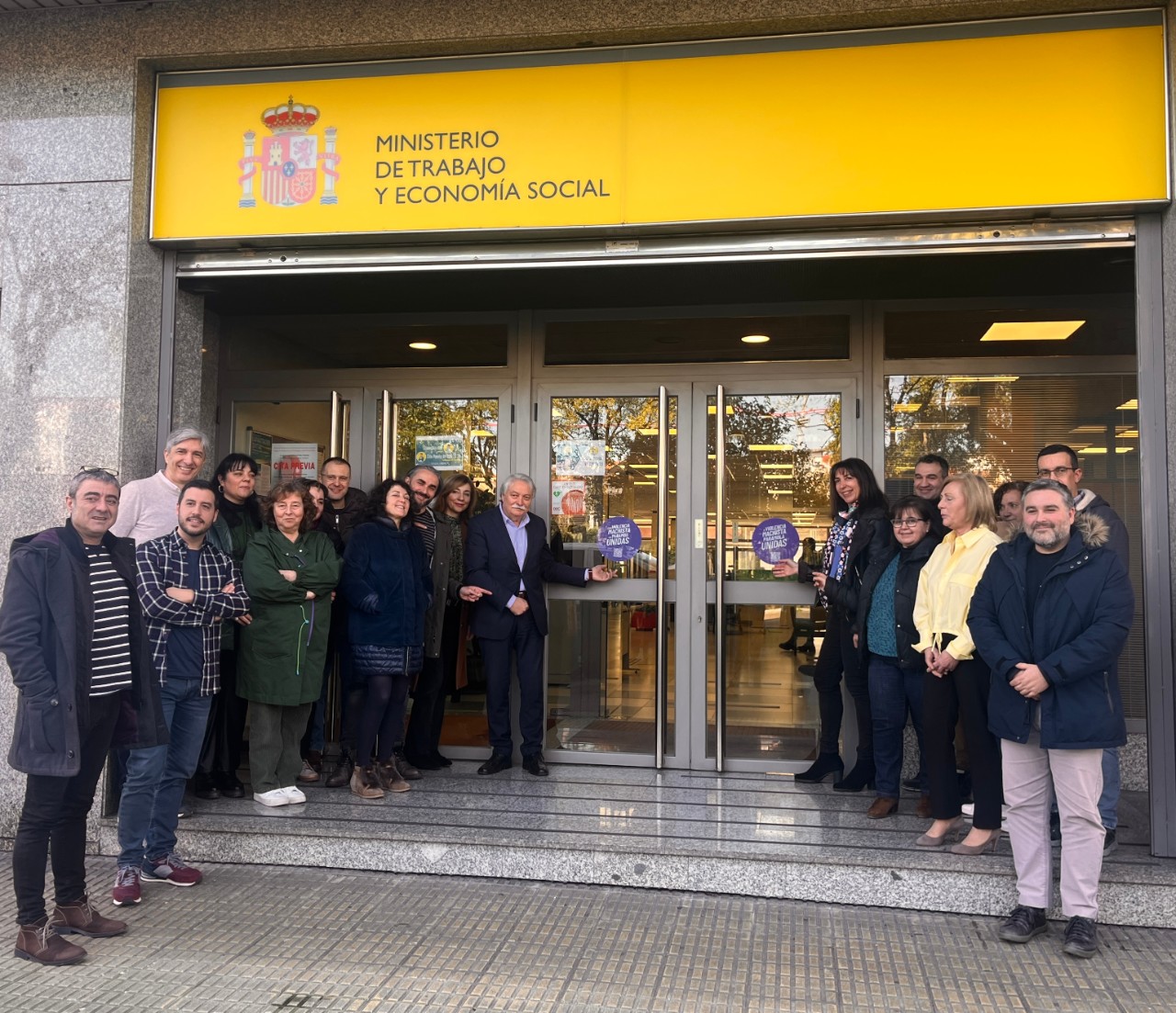 Emilio González presenta els 10 nous Puntos Violeta de les oficines del SEPE, que serviran com a llocs segurs per a dones víctimes d'agressions masclistes