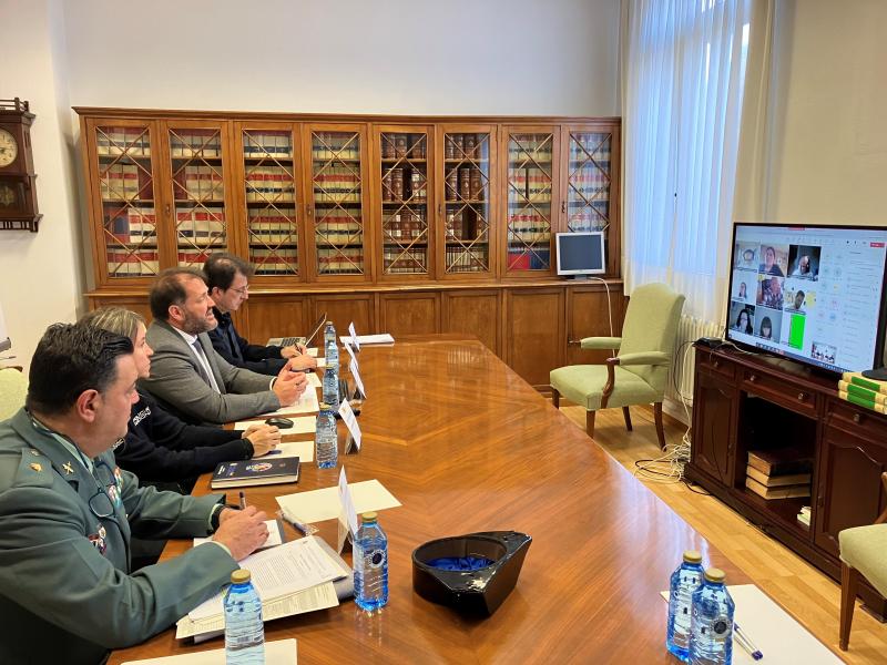 La Subdelegació del Govern anima a les ANPA a sumar-se al Pla Director de Convivència i Seguretat en els centres educatius