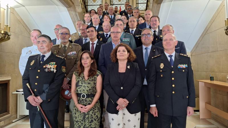María Rivas posa com a prioritats al nou comissari provincial la salvaguarda de la convivència i dels drets ciutadans i la protecció de les víctimes de la violència masclista