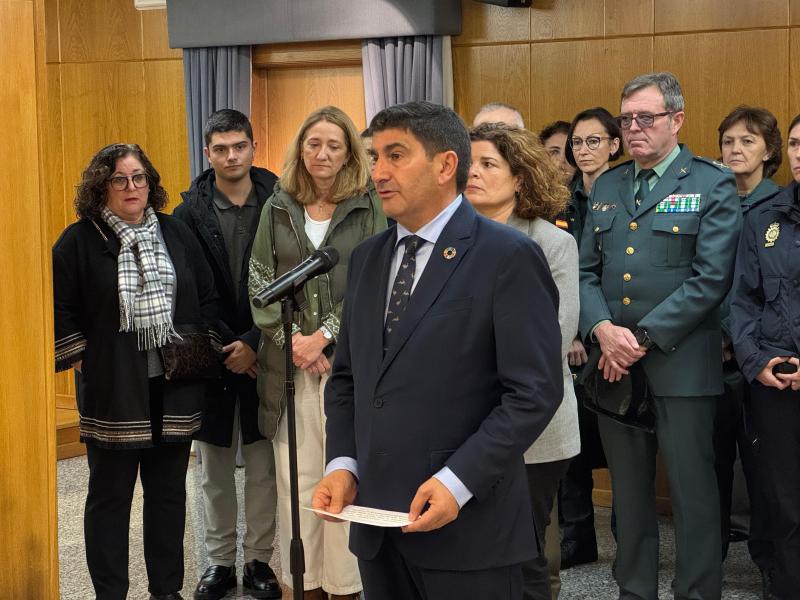 Pedro Blanco presideix en la Delegació del Govern l'acte de condemna per l'últim crim masclista declarat a Espanya pel Ministeri d'Igualtat