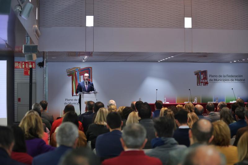 El delegat del Govern demana als alcaldes i alcaldesses de la Comunitat que incorporen als seus Policies Locals al sistema VioGén