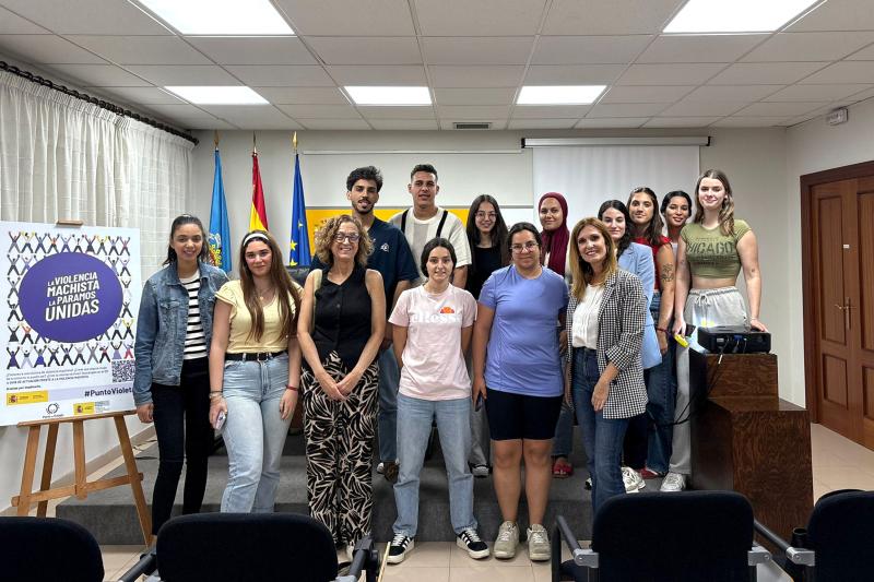 La Unitat de Coordinació Contra la Violència sobre la Dona acosta el seu treball diari a l'alumnat d'Educació Social
