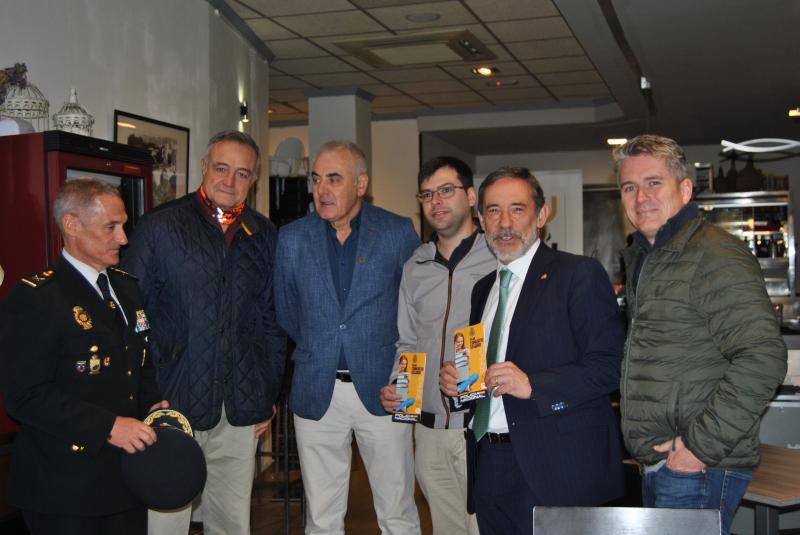 Jiménez anuncia el desplegament de 1.500 agents per a reforçar la seguretat de comerciants i ciutadans durant les festes de Nadal