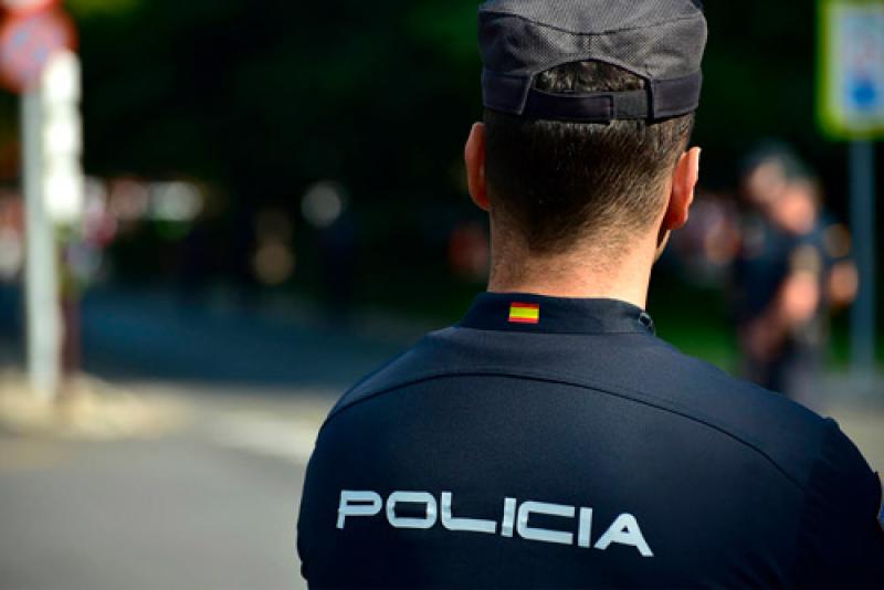 La Policia Nacional deté a cinc persones per comerciar il·lícitament amb productes farmacèutics i cosmètics