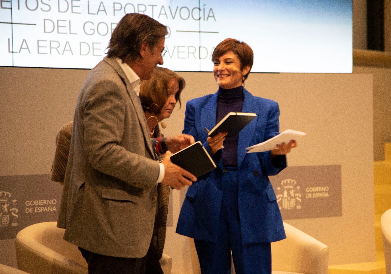 Taula redona “Els Reptes del Càrrec de portaveu del Govern en l'era de la postveritat”