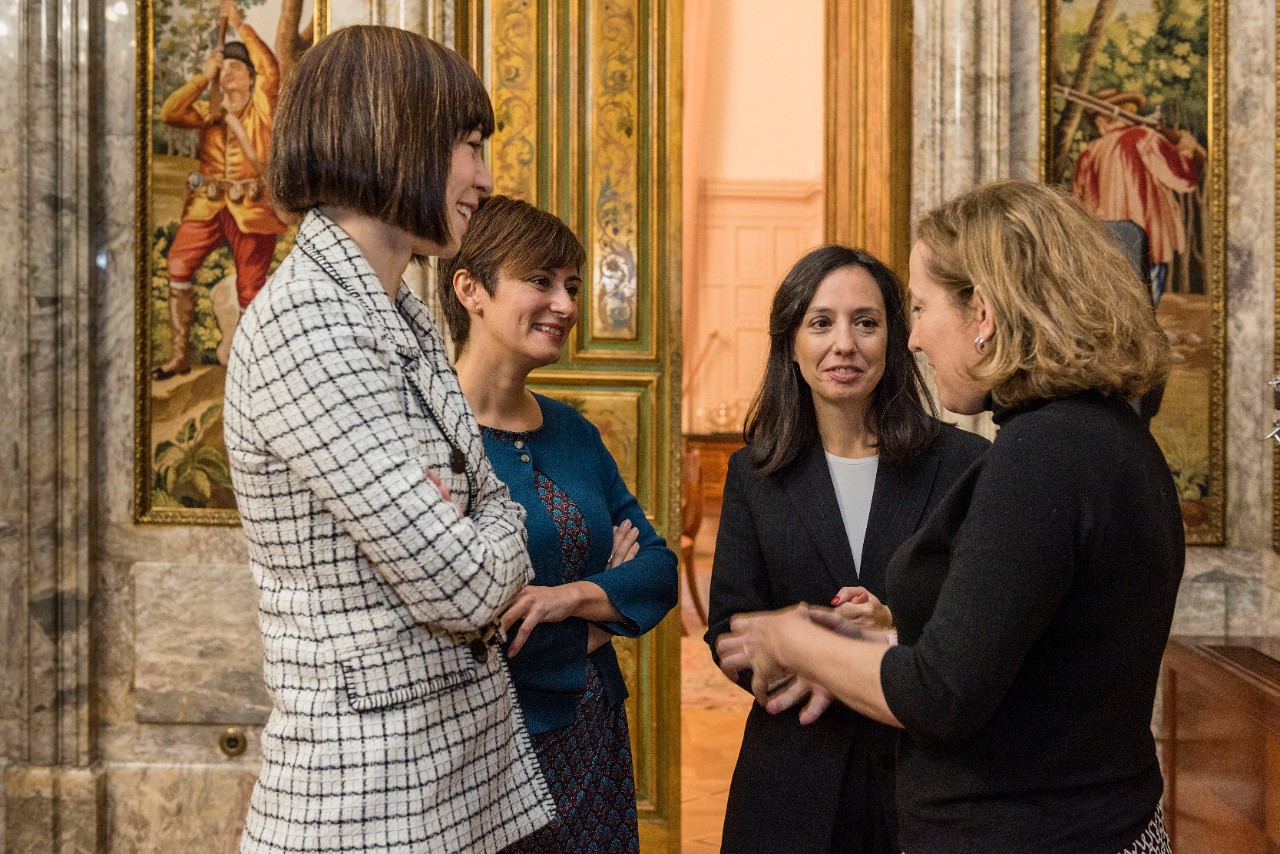 Firma de un protocolo con el Ministerio de Política Territorial para albergar centros de investigación en dependencias estatales en Barcelona
