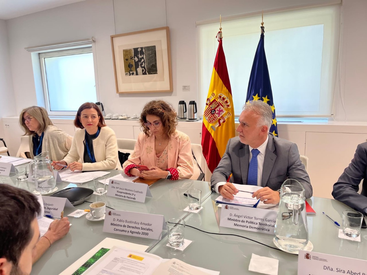 La Comissió Interministerial d'Immigració avança en la proposta d'una modificació legislativa per a la distribució de menors migrants